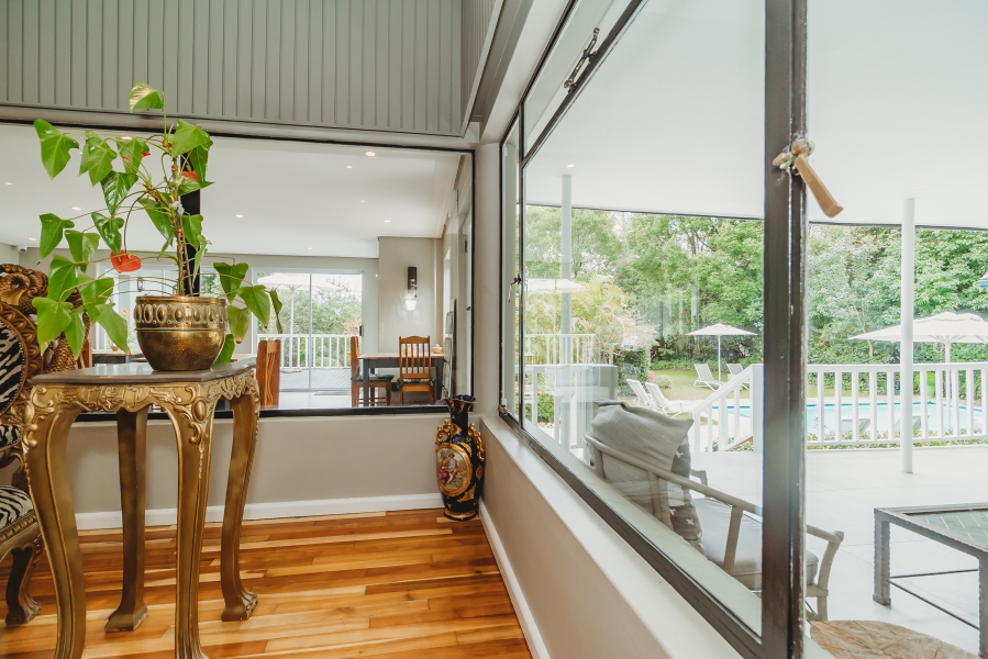 6 Bedroom Property for Sale in Heatherlands Western Cape